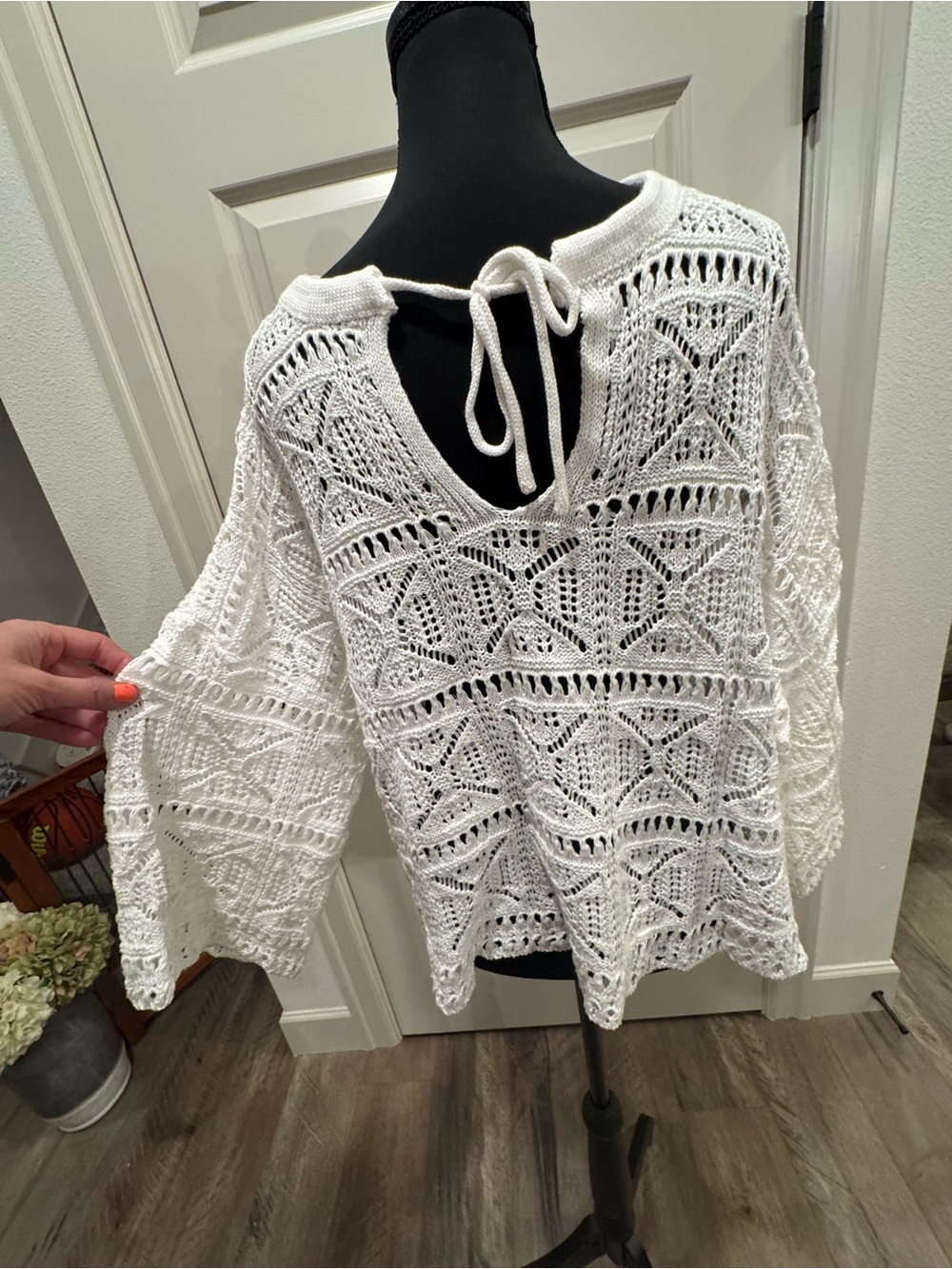 Women's White Crochet Openwork Knit Pullover Sweater